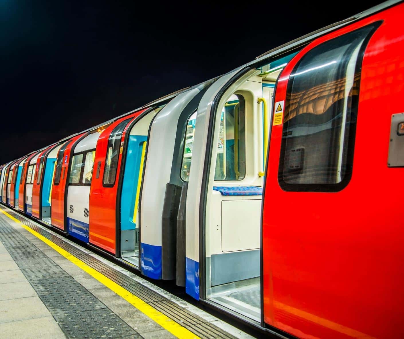 Metro de Londres estaciones